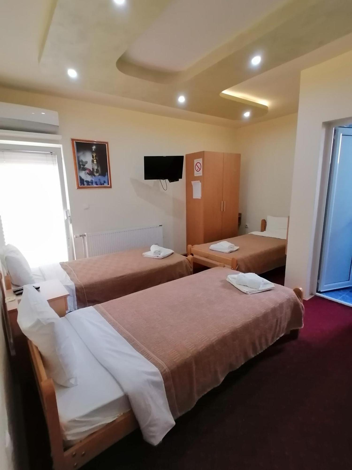 Hotel Talija Svilajnac Dış mekan fotoğraf