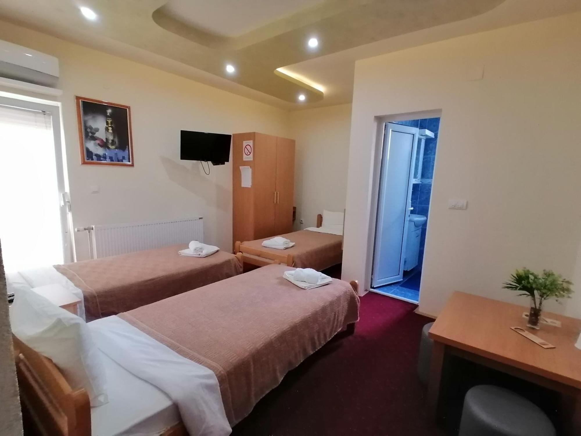 Hotel Talija Svilajnac Dış mekan fotoğraf